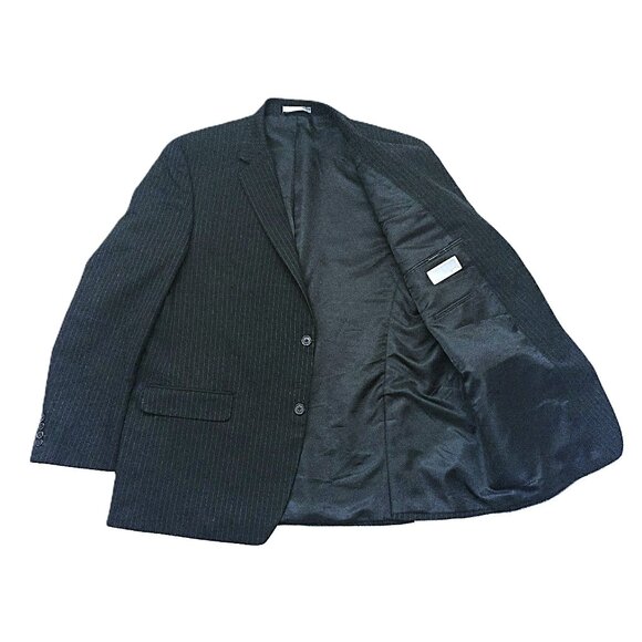 MICHAEL KORS Men's Blazer. Size 48L - Picture 3 of 9